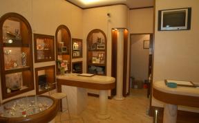 Gioielleria in Genova (2005)