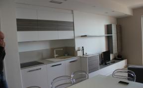 Riorganizzazione spazi interni e nuovo arredo appartamento in Laigueglia  SV (2018)